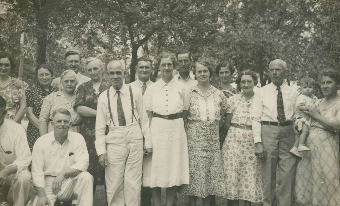 King, Tom and Kay, history of Iowa, Iowa, Portraits - Group, Children, Iowa History, IA