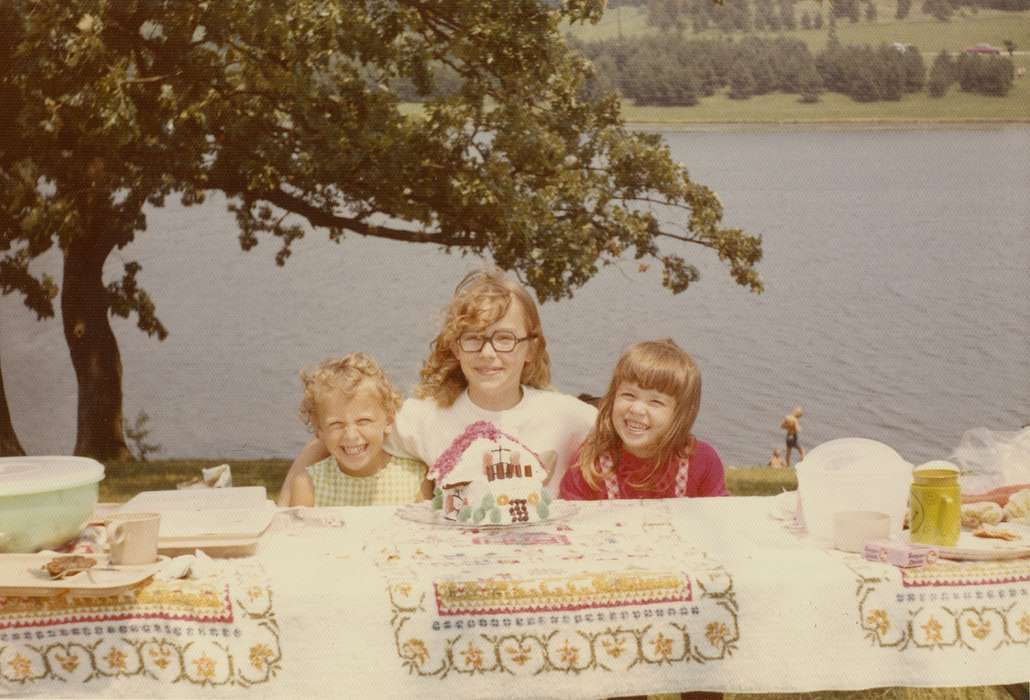 girls, picnic, Blairstown, IA, Outdoor Recreation, Iowa, Children, Iowa History, Portraits - Group, Food and Meals, history of Iowa, Scheve, Mary, Lakes, Rivers, and Streams, river