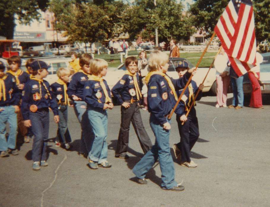 boy scouts, Cities and Towns, Iowa History, Brower, Greg, Red Oak, IA, parade, Main Streets & Town Squares, Iowa, history of Iowa