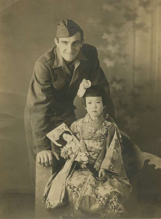 Iowa, kimono, Portraits - Group, world war ii, Military and Veterans, history of Iowa, Iowa History, Harder, Connie, uniform, Japan
