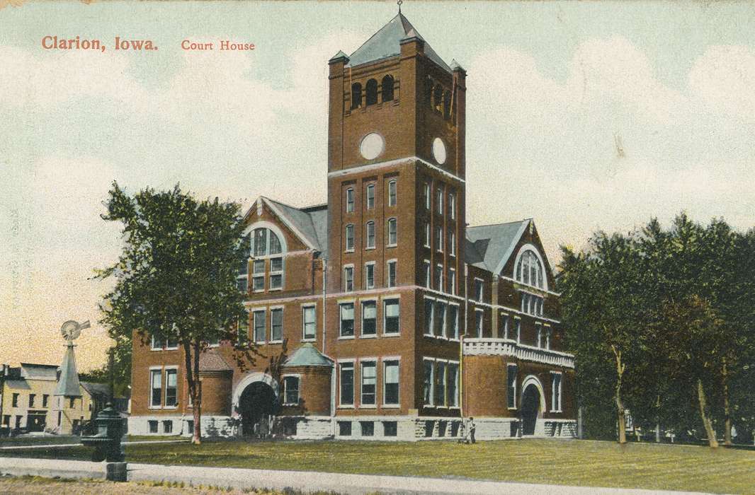 postcard, history of Iowa, Shaulis, Gary, Cities and Towns, Iowa, Iowa History