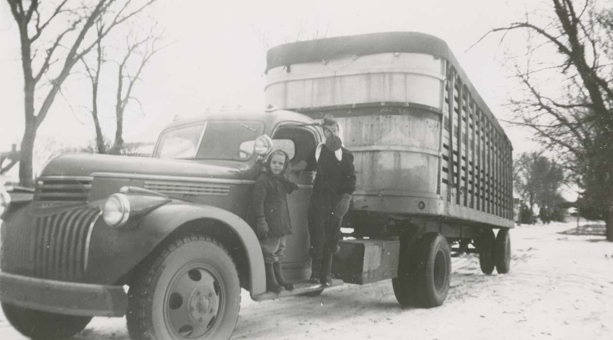 Winter, Iowa History, Ostrum (Bratland), Arlene, truck, Portraits - Group, Bode, IA, Labor and Occupations, Iowa, history of Iowa, Motorized Vehicles, Businesses and Factories
