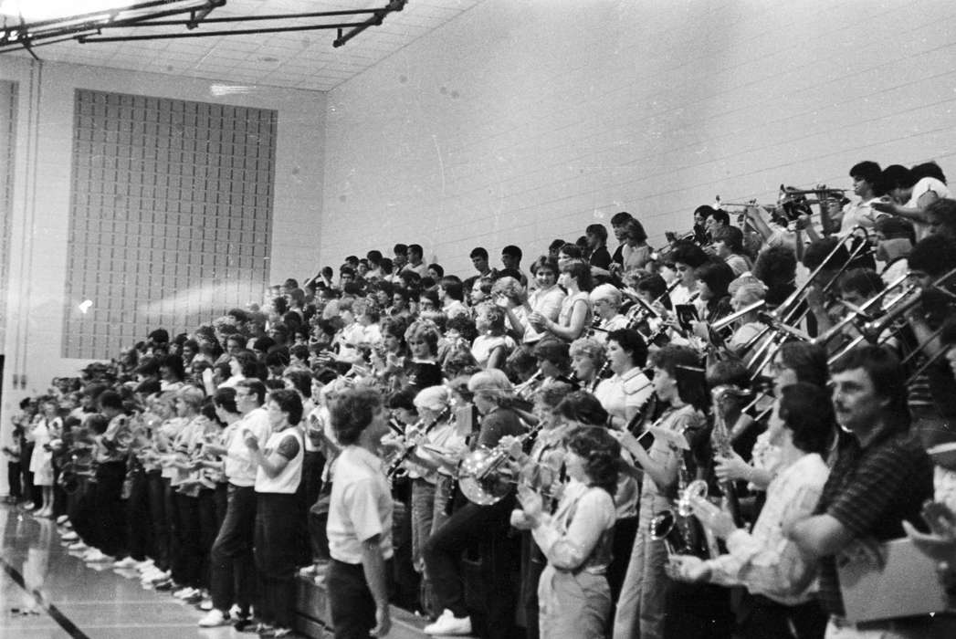 homecoming, pep rally, Iowa, Coon Rapids, United States, historic, history, Coon Rapids Enterprise, Schools and Education, Sports, high school, Photos, IA, ia
