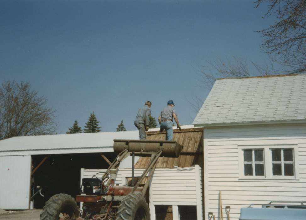 Labor and Occupations, history of Iowa, roof, Homes, Iowa, Iowa History, construction, Paullina, IA, Rehder, Kylon, roofing, tractor, Farms
