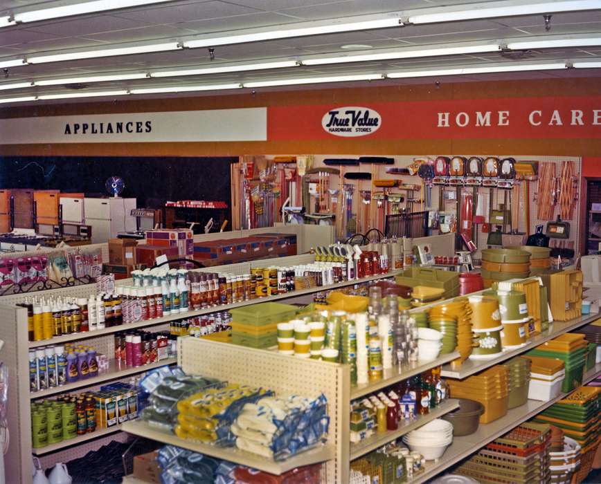 Lemberger, LeAnn, Iowa History, hardware store, history of Iowa, Ottumwa, IA, Businesses and Factories, store, Iowa
