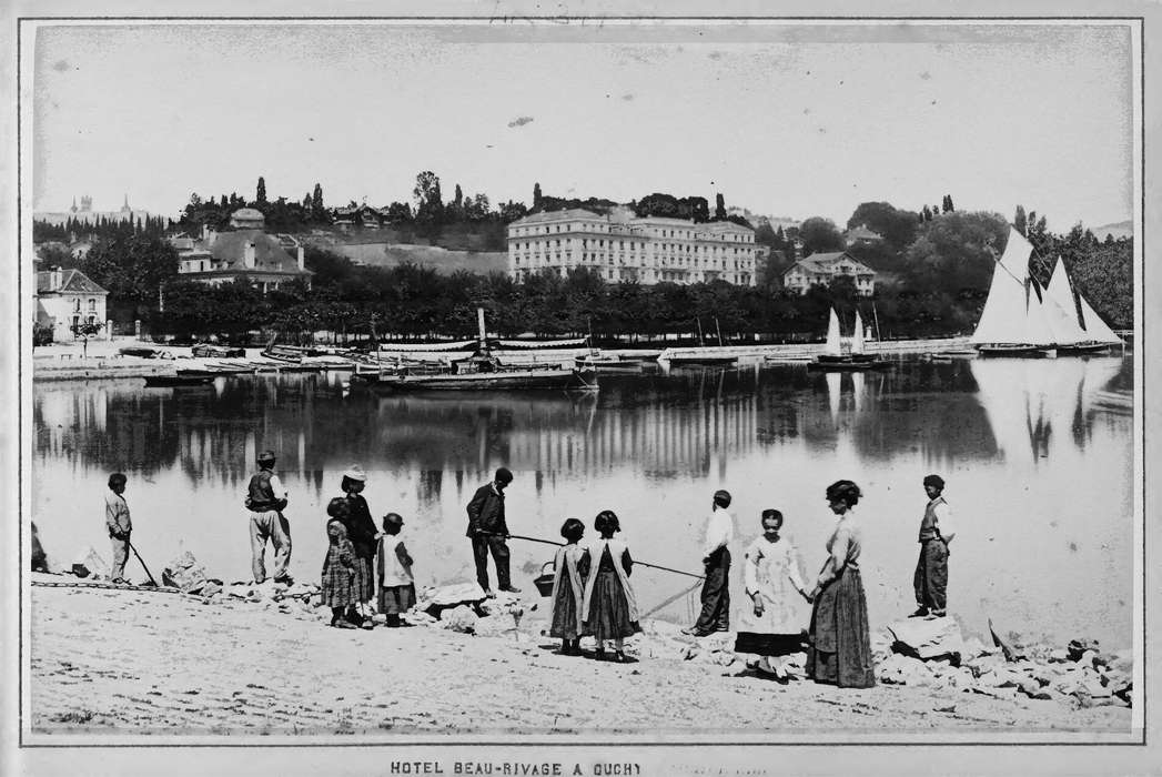 Children, boat, reflection, Swiss National Library, Cities and Towns, Lakes, Rivers, and Streams