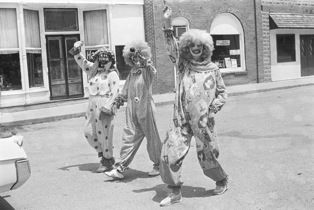 parade, Coon Rapids Enterprise, Dedham, Iowa, clown, historic, Fairs and Festivals, Carroll, United States, ia, history, Photos, IA