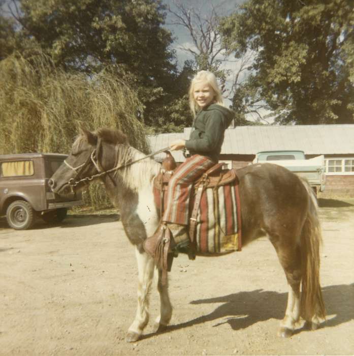 Animals, Children, horse, Heuton, Paul H., pony, Iowa, Iowa History, Portraits - Individual, girl, history of Iowa, Glidden, IA