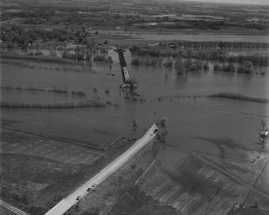 bridge, Lakes, Rivers, and Streams, history of Iowa, Aerial Shots, Iowa History, Floods, Ottumwa, IA, Iowa, Lemberger, LeAnn