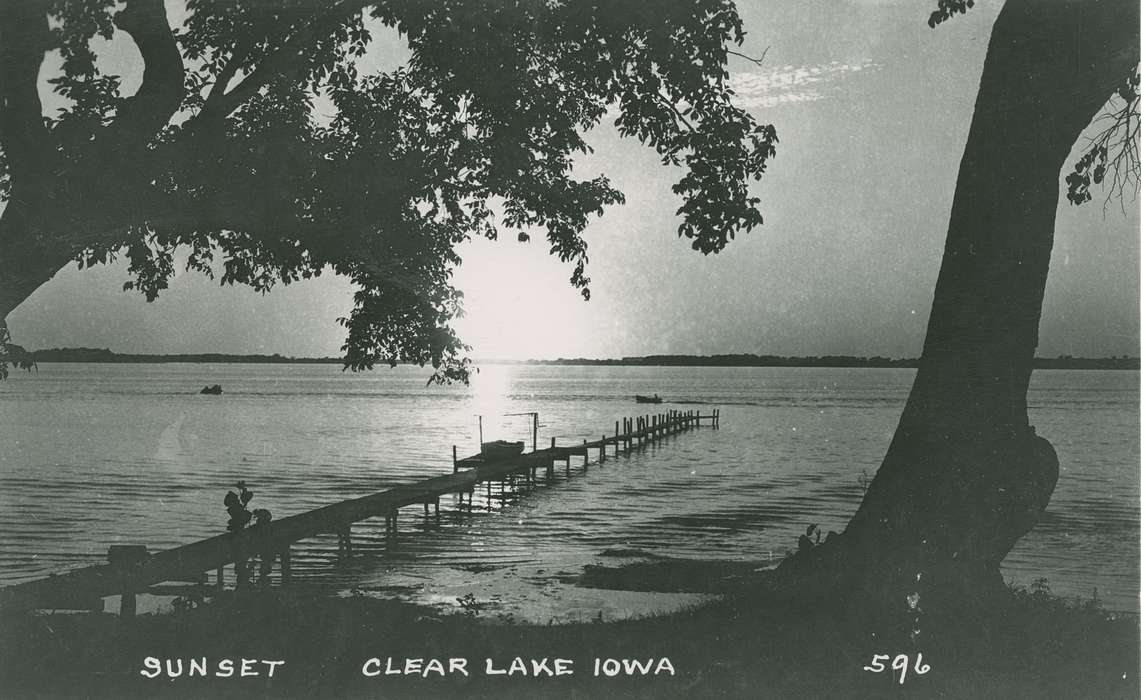 Clear Lake, IA, sunset, Iowa History, Palczewski, Catherine, Landscapes, history of Iowa, Iowa, lake, Lakes, Rivers, and Streams