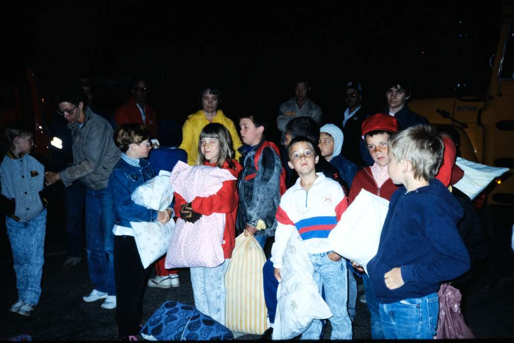 ia, second grade missouri trip, Schools and Education, Iowa, pillow, history, IA, field trip, Coon Rapids, Photos, Coon Rapids Enterprise, Children, missouri trip, historic, United States, school trip