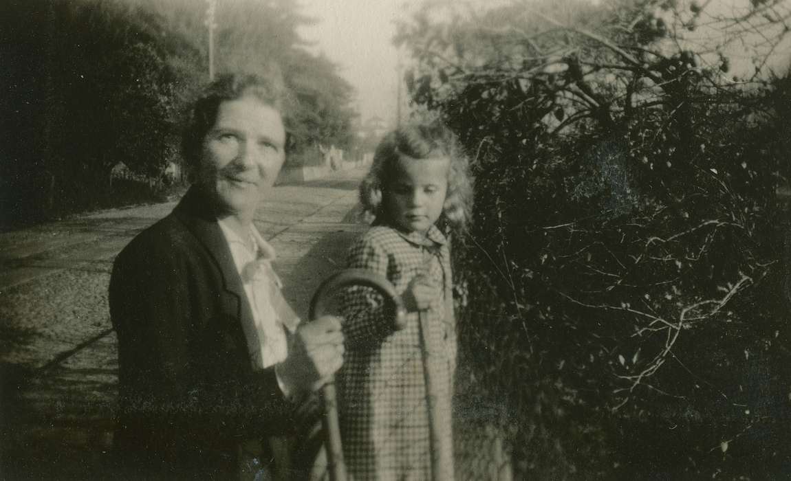 girl, Families, Fabos, Edith, Portraits - Group, Children, cane, mother, Leisure