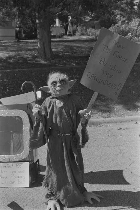 Schools and Education, parade, yoda, United States, costume, homecoming, Photos, Fairs and Festivals, IA, Coon Rapids Enterprise, history, ia, historic, Coon Rapids, Children, Iowa