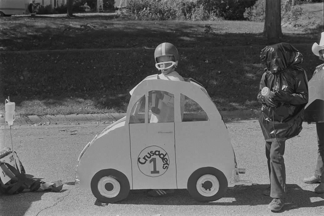 Schools and Education, United States, costume, homecoming, Photos, Fairs and Festivals, IA, Coon Rapids Enterprise, history, ia, historic, Coon Rapids, football, Children, Iowa