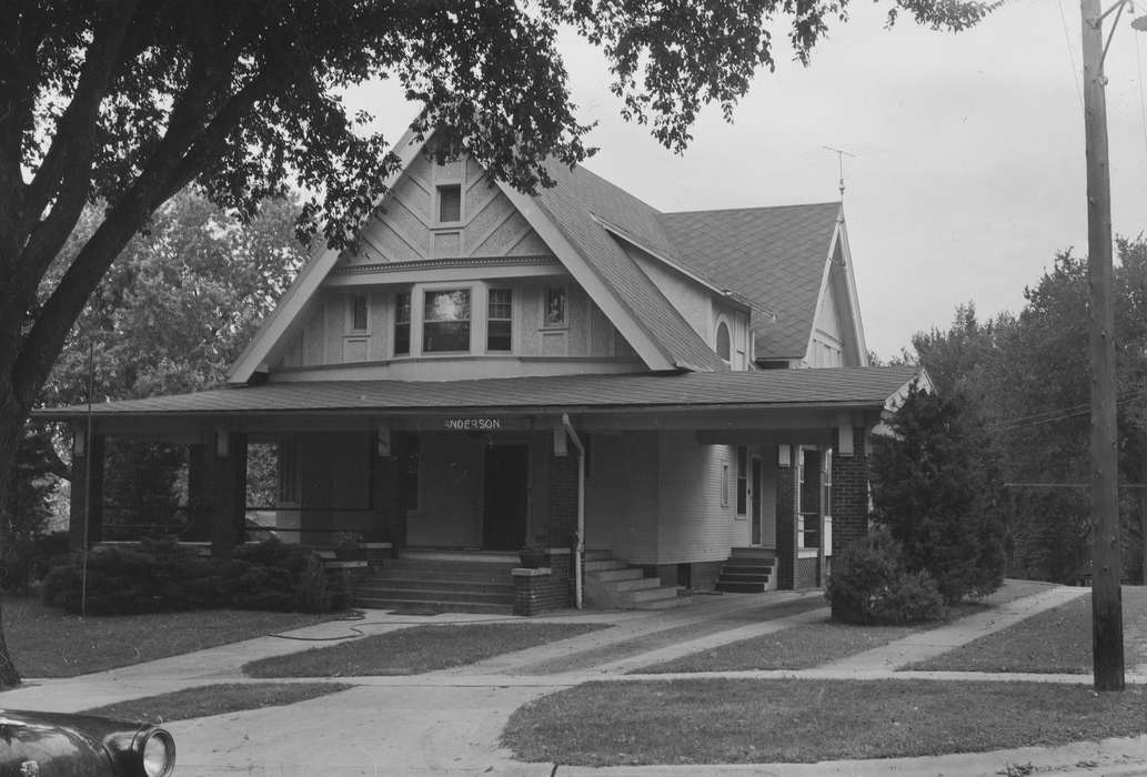 Businesses and Factories, United States, history, ia, awning, Photos, antenna, car, Coon Rapids Enterprise, historic, Iowa, IA, Coon Rapids, funeral home, Homes