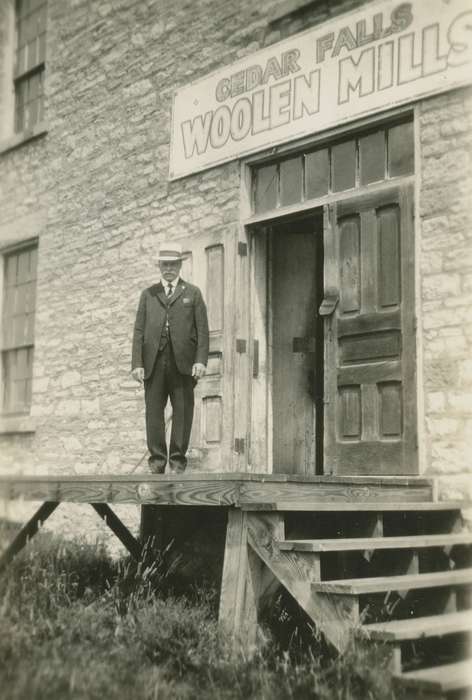 cedar falls woolen mills, Cedar Falls, IA, correct date needed, suit, Iowa History, Zischke, Ward, Iowa, Businesses and Factories, history of Iowa