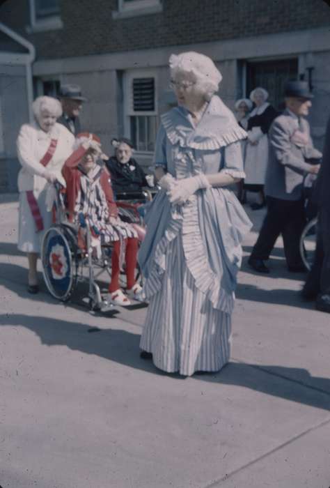 wheelchair, costume, dress, Entertainment, Iowa History, independence day, Holidays, Cities and Towns, gloves, Western Home Communities, fourth of july, Iowa, history of Iowa