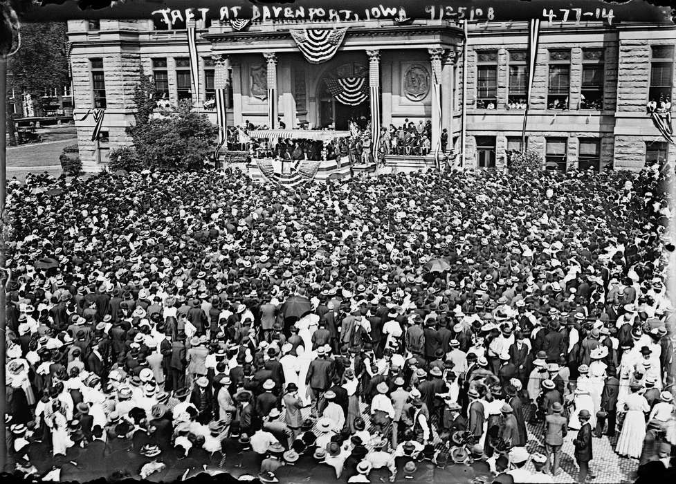 crowd, Iowa History, Main Streets & Town Squares, Aerial Shots, Iowa, Entertainment, election campaign, history of Iowa, Civic Engagement, Library of Congress, Cities and Towns, william howard taft