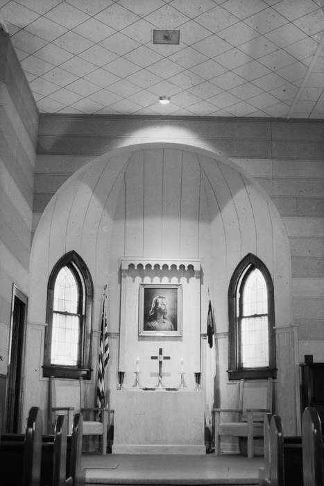 evangelical church, Religious Structures, United States, history, ia, Photos, Religion, altar, Coon Rapids Enterprise, historic, Iowa, chalice, american flag, IA, jesus art, Coon Rapids, cross