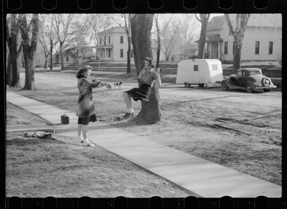 fun, bag, Iowa History, girl, playing, Iowa, play, Leisure, swing, history of Iowa, Children, dog, Library of Congress, girls, Cities and Towns