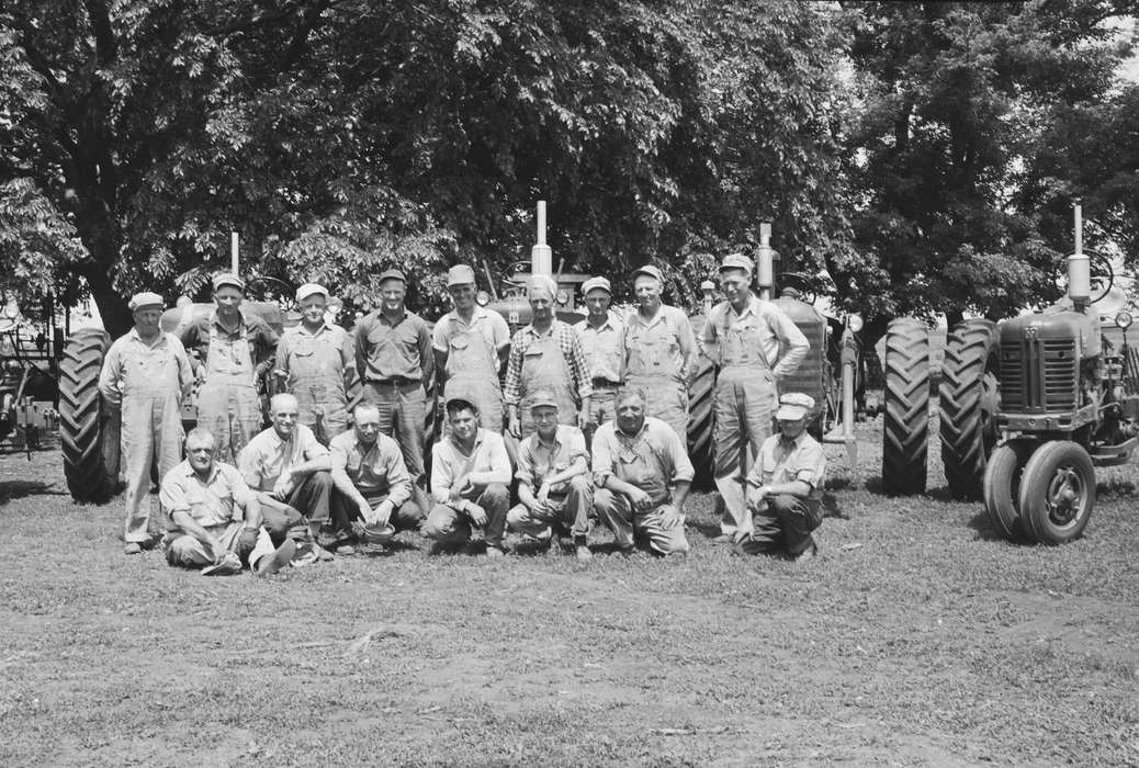 Farming Equipment, Coon Rapids, Motorized Vehicles, Photos, Coon Rapids Enterprise, history, ia, Civic Engagement, Portraits - Group, Iowa, planting bee, Farms, farmer, IA, tractor, Labor and Occupations, historic, "help your neighbor" club, United States