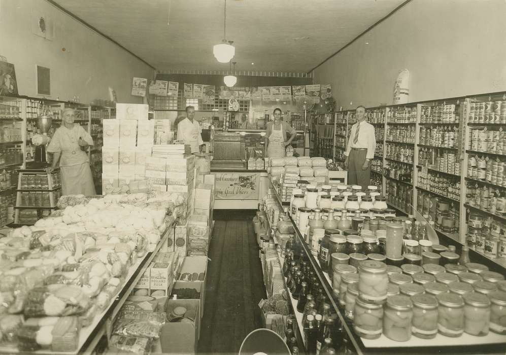 advertisement, Labor and Occupations, correct date needed, Businesses and Factories, Cities and Towns, Food and Meals, fan, jar, Portraits - Group, Main Streets & Town Squares, display, Coon Rapids Enterprise, cookie