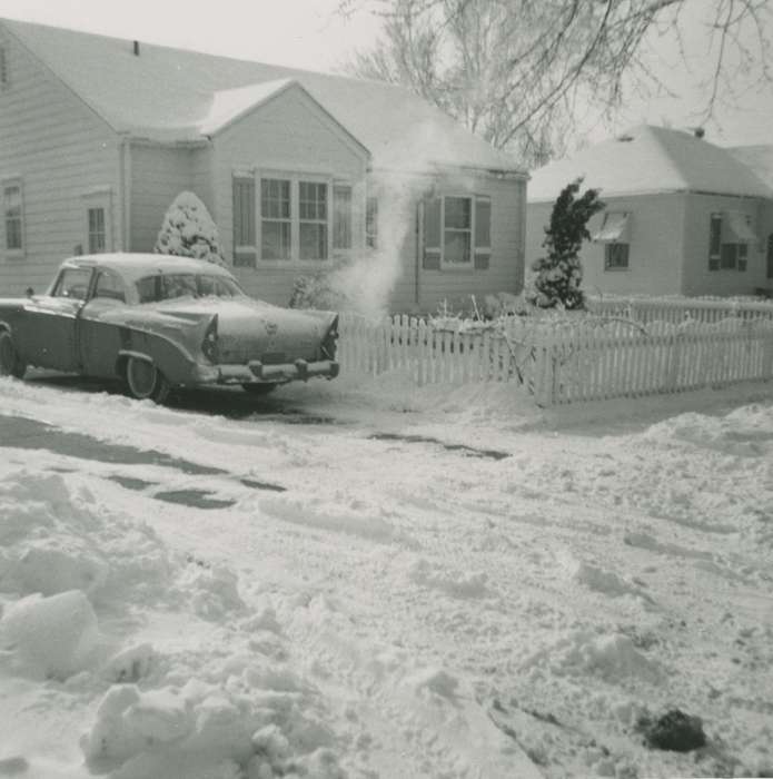 Iowa, Iowa History, snow, history of Iowa, Homes, Motorized Vehicles, Henderson, Dan, Council Bluffs, IA, car, house, Winter