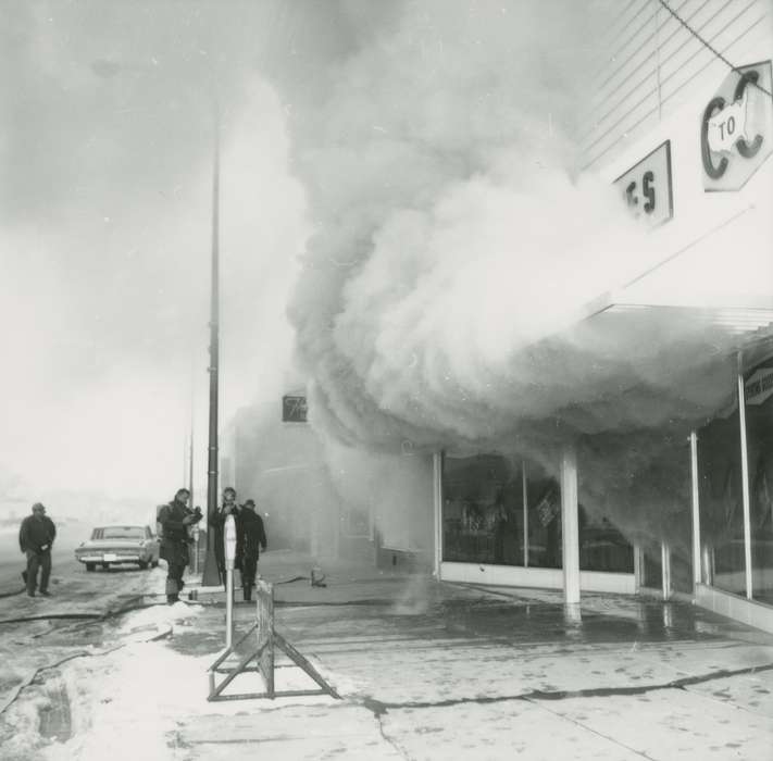 smoke, Wrecks, hardware store, Main Streets & Town Squares, Iowa, fireman, Iowa History, Waverly, IA, Winter, Cities and Towns, Waverly Public Library, Labor and Occupations, Businesses and Factories, history of Iowa