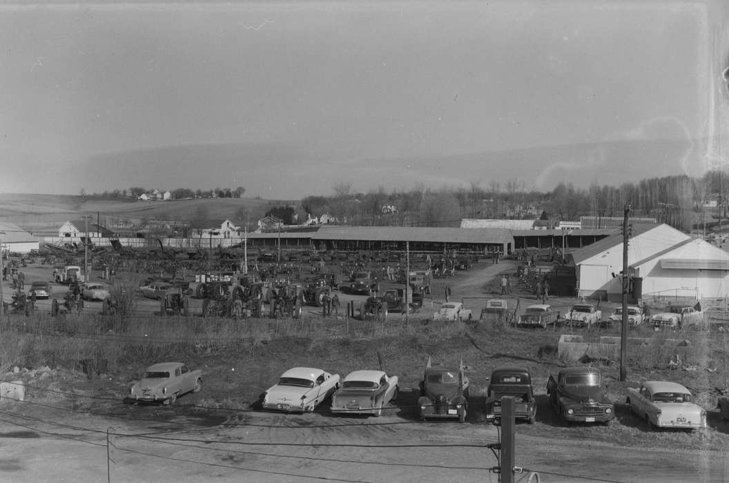 ia, car, Iowa, history, Photos, Coon Rapids Enterprise, historic, tractor, auction, Motorized Vehicles, Farming Equipment