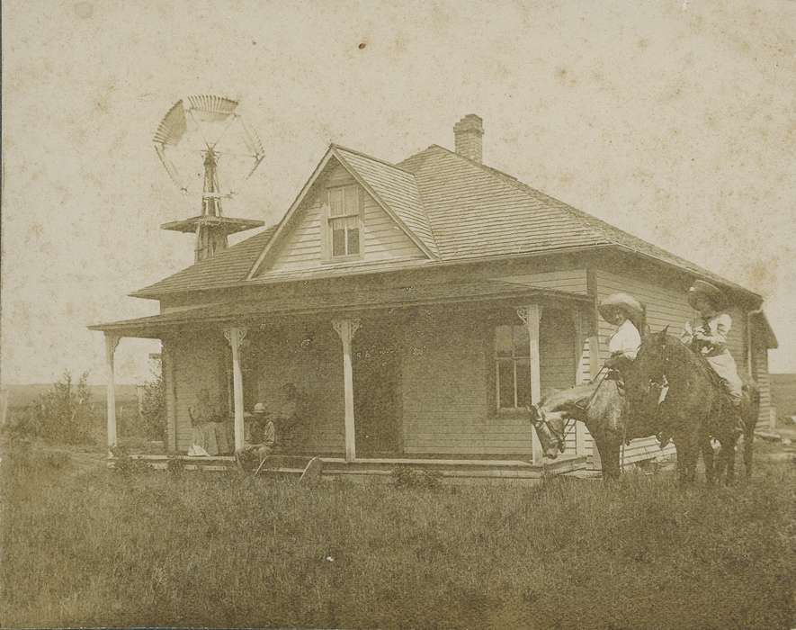 historic, Portraits - Group, Photos, Labor and Occupations, Animals, history, Farms, Ager and Coy, ia, Iowa