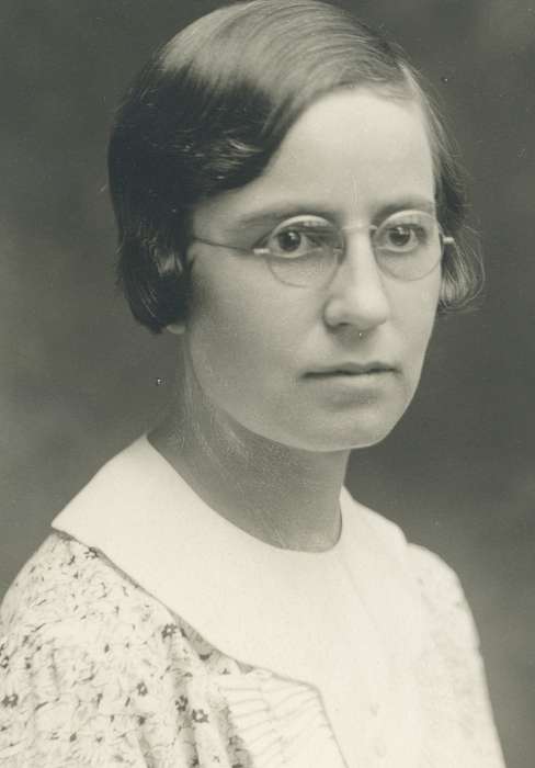 professor, Portraits - Individual, haircut, Waverly, IA, correct date needed, Waverly Public Library, Iowa, Iowa History, glasses, history of Iowa