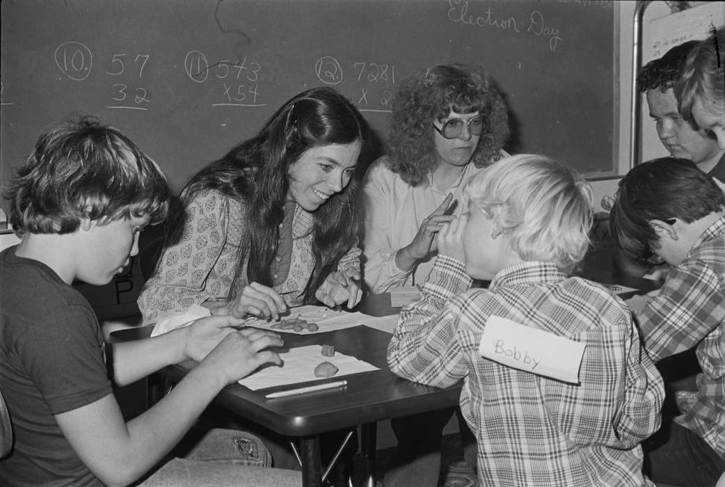 Coon Rapids Enterprise, Coon Rapids, Iowa, artist, historic, school, Schools and Education, United States, Children, ia, history, Photos, IA
