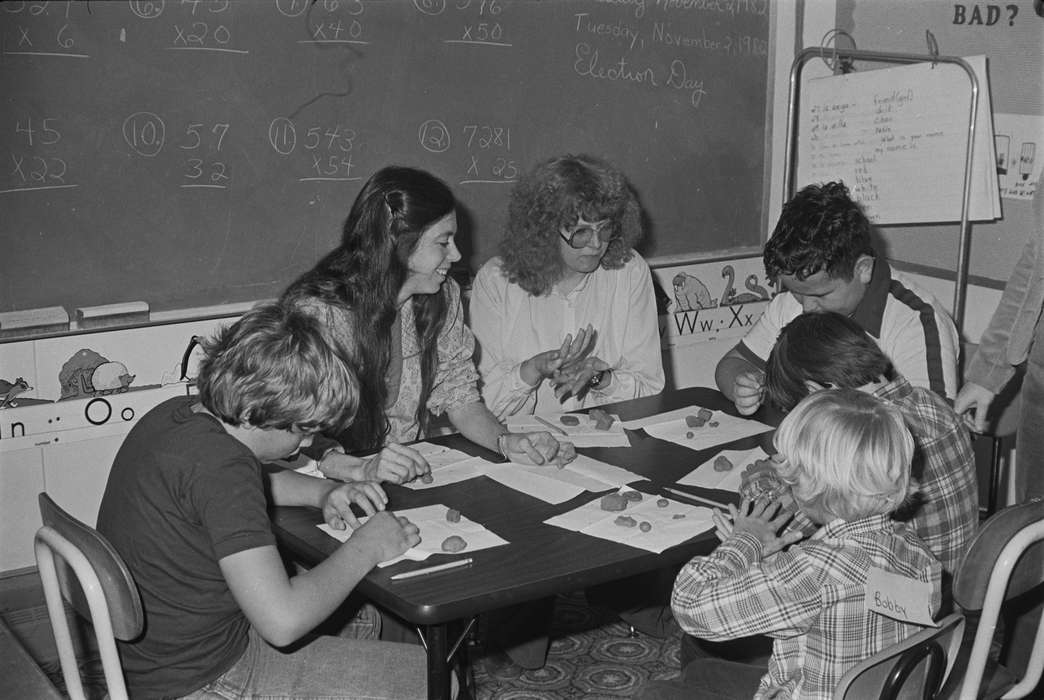 Coon Rapids Enterprise, Coon Rapids, Iowa, artist, historic, school, Schools and Education, United States, Children, ia, history, Photos, IA