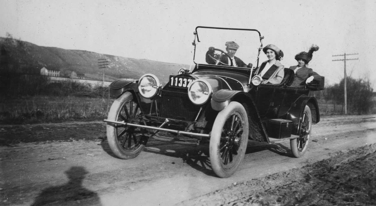 automobile, Travel, car, Iowa, Iowa History, IA, Motorized Vehicles, history of Iowa, King, Tom and Kay, 1911 alpena flyer