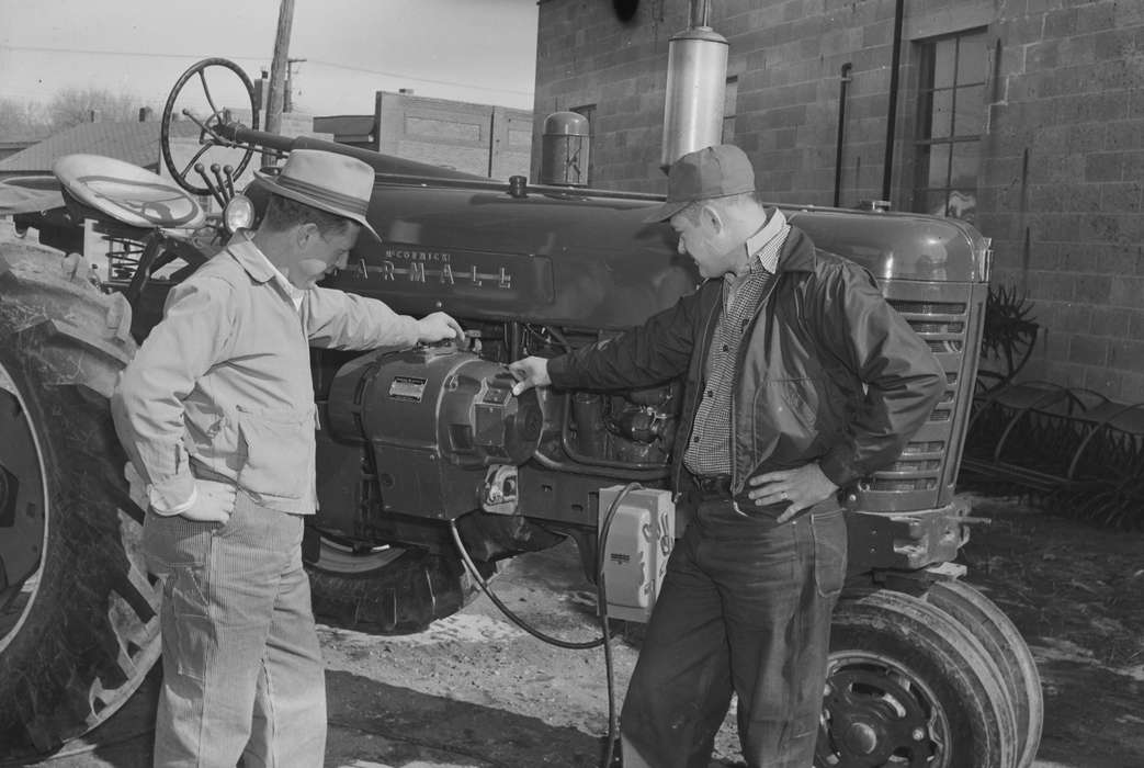 ia, Iowa, history, IA, Coon Rapids, Photos, Coon Rapids Enterprise, historic, tractor, United States, Farming Equipment