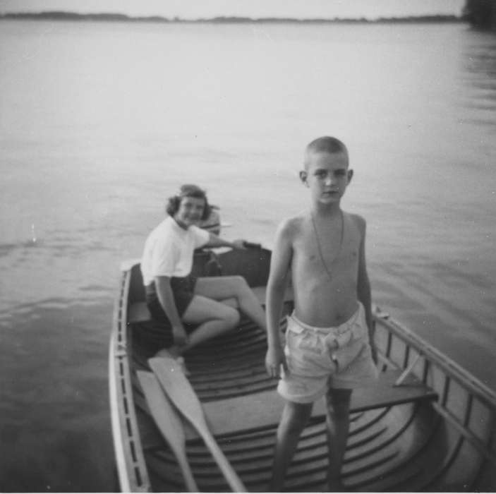 Lakes, Rivers, and Streams, lake, Iowa, Children, canoe, Douglas, Kathryn, Iowa History, oars, IA, Outdoor Recreation, Portraits - Group, paddles, history of Iowa