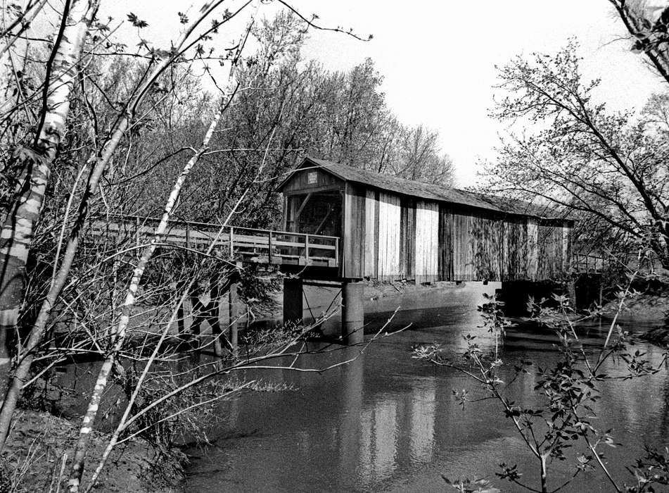 covered bridge, Lakes, Rivers, and Streams, river, Landscapes, Iowa, Iowa History, Lemberger, LeAnn, Delta, IA, bridge, history of Iowa