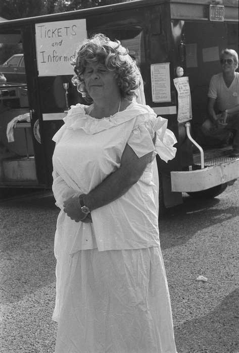 skit, dress up, wig, Civic Engagement, Entertainment, car, Coon Rapids, Coon Rapids Enterprise, Iowa, historic, crossdressing, Fairs and Festivals, United States, ia, history, Photos, IA