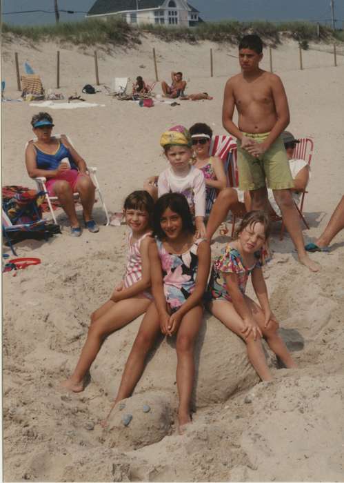 sand, history of Iowa, Children, Travel, Portraits - Group, Iowa, Iowa History, Nulty, Tom and Carol, Charlestown, RI, beach