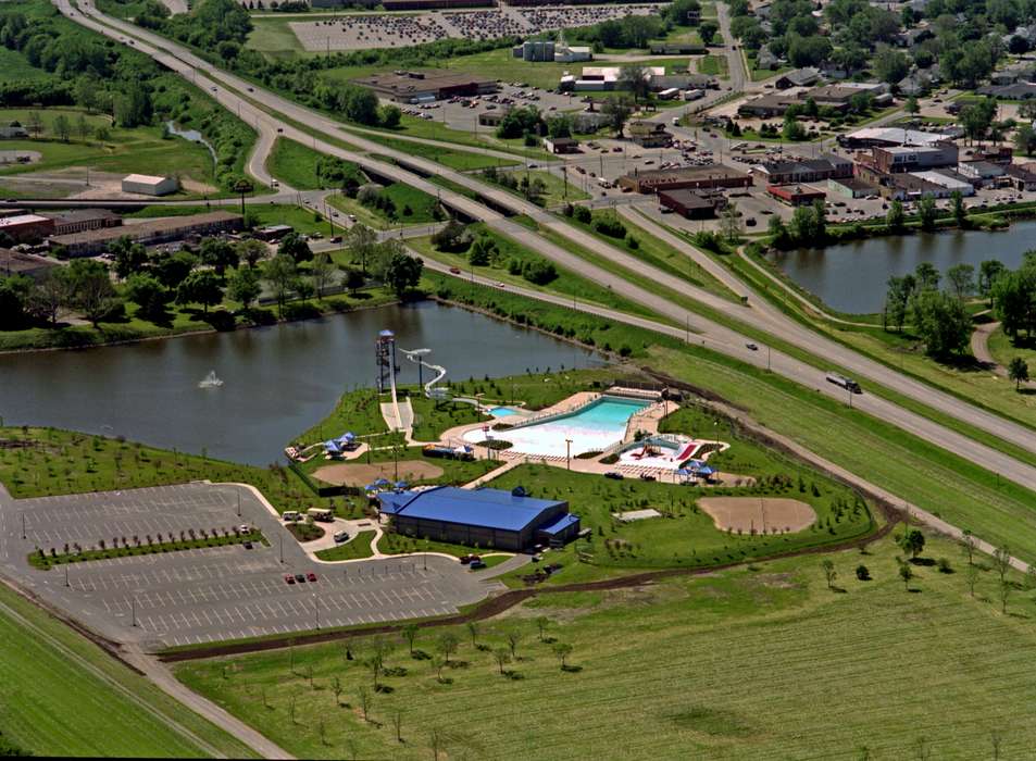 Cities and Towns, Ottumwa, IA, Businesses and Factories, parking lot, beach, river, field, Iowa History, Lakes, Rivers, and Streams, pool, Aerial Shots, Iowa, history of Iowa, Entertainment, water park, Lemberger, LeAnn