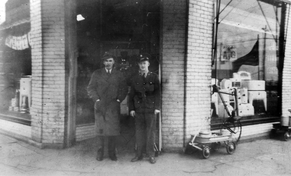 Businesses and Factories, Labor and Occupations, hardware store, storefront, Iowa History, Iowa, Lemberger, LeAnn, Ottumwa, IA, Main Streets & Town Squares, advertisement, Cities and Towns, store, wagon, history of Iowa, police officer
