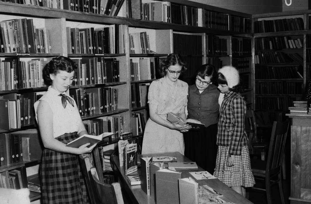 United States, history, ia, glasses, Photos, Children, Leisure, Coon Rapids Enterprise, ascot, historic, Iowa, reading, IA, girls, Coon Rapids, book shelves