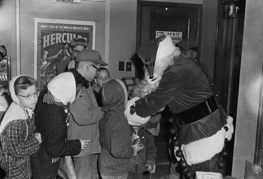 bells, santa claus, Holidays, United States, ia, Entertainment, glasses, winter coat, Children, bonnets, Photos, Coon Rapids Enterprise, historic, Iowa, history, IA, Coon Rapids