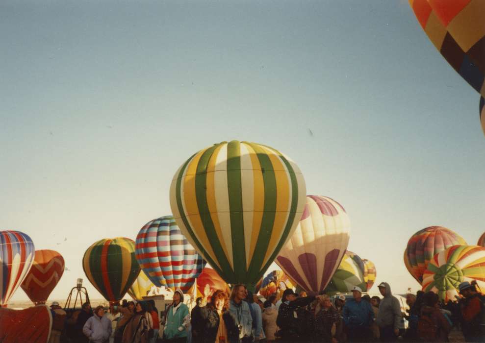 Albuquerque, NM, hot air balloon, Iowa History, history of Iowa, Love, Susan, Fairs and Festivals, Iowa, balloon, Portraits - Individual, Outdoor Recreation