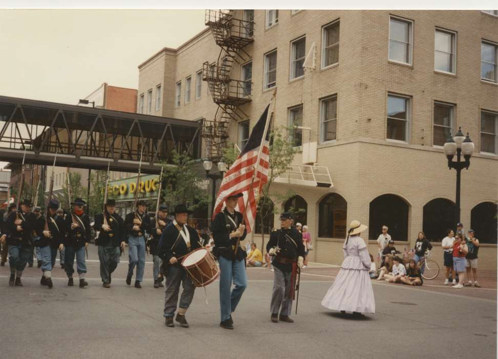 downtown, Iowa History, Entertainment, Cedar Rapids, IA, history of Iowa, Military and Veterans, Main Streets & Town Squares, flag, civil war, 4th of july, Fairs and Festivals, reenactors, Olsson, Ann and Jons, parade, Iowa
