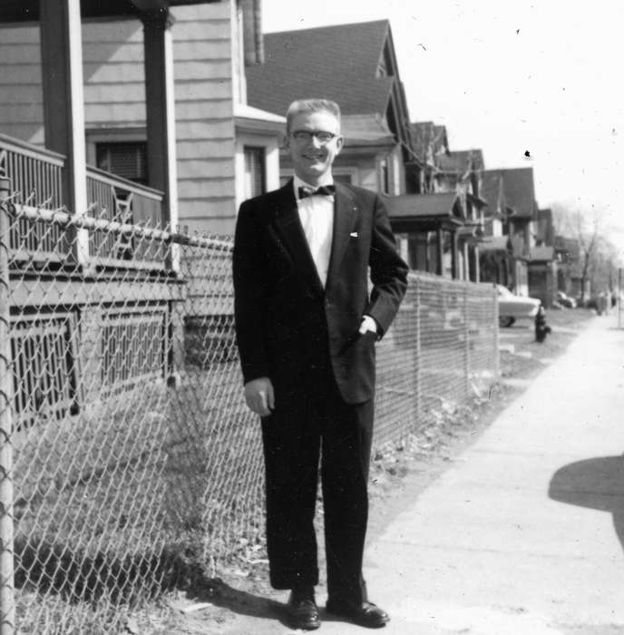 sidewalk, Portraits - Individual, tuxedo, Iowa History, history of Iowa, Karns, Mike, Cedar Rapids, IA, Iowa, fence, Homes