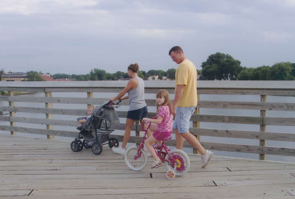 childen, Families, history of Iowa, Iowa History, bike, correct date needed, bridge, stroller, Iowa, parents, Waverly Public Library