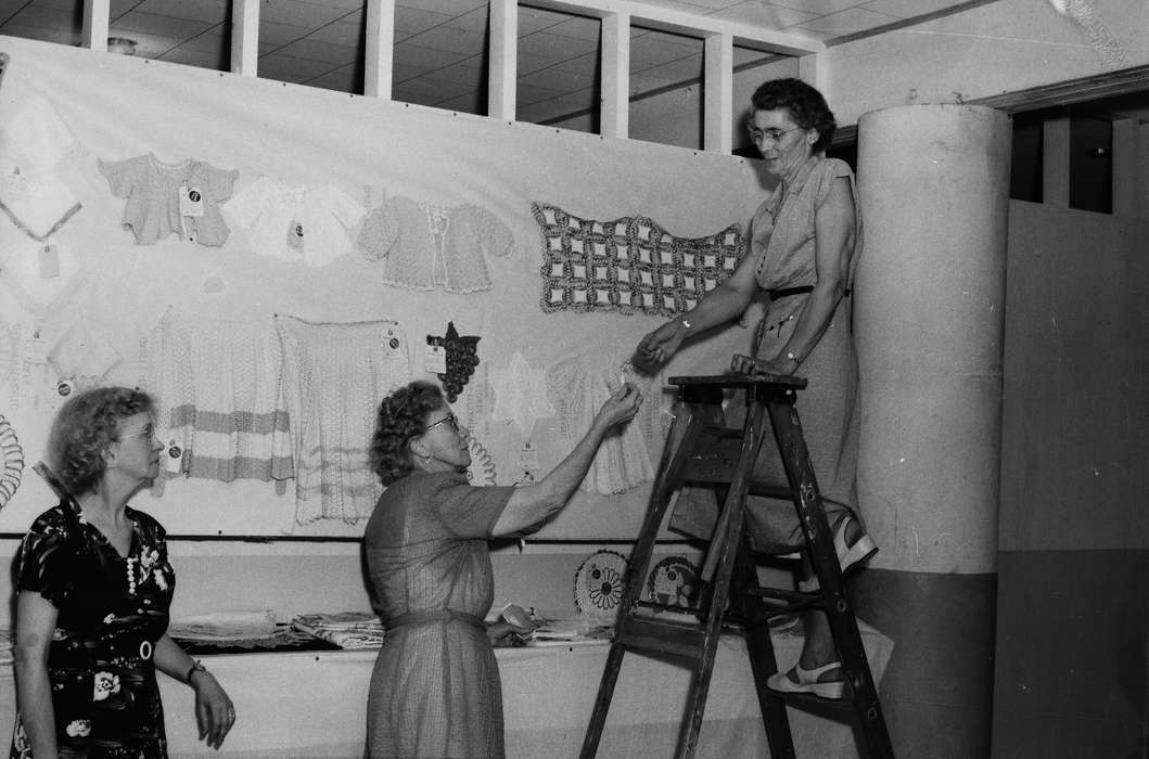 crochet, Iowa, elderly, IA, United States, Photos, historic, Labor and Occupations, Coon Rapids, Fairs and Festivals, history, ladder, ia, Coon Rapids Enterprise, clothes
