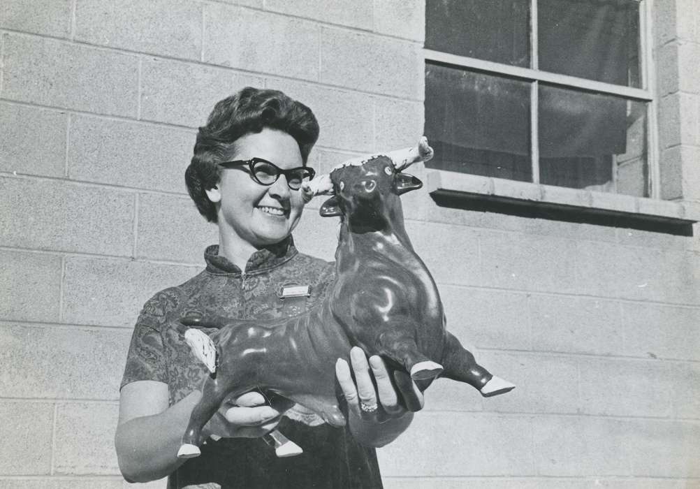 Black Hawk, cattle congress, IA, Photos, Waterloo, ia, national cattle congress, United States, history, Iowa, cow, Grout Museum of History and Science, historic, Fairs and Festivals