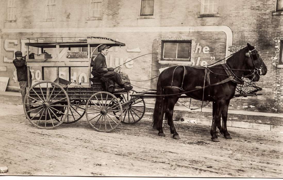 wagon, Labor and Occupations, Animals, history of Iowa, Iowa, Iowa History, Anamosa, IA, horse, Anamosa Library & Learning Center